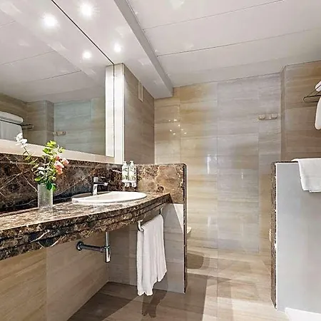 Aparthotel Acacia 4*