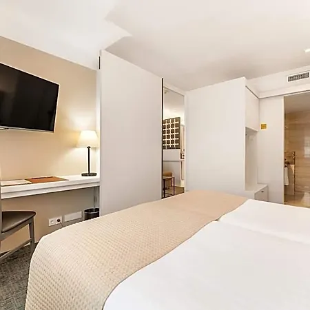 Acacia Aparthotel