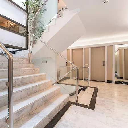 Acacia 4*