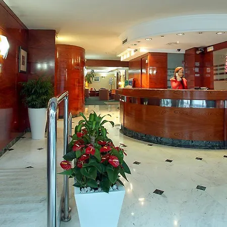 Acacia 4*