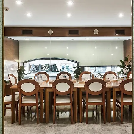 Aparthotel Acacia