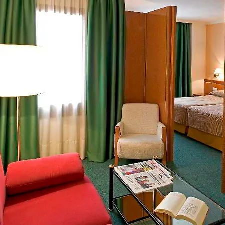 Aparthotel Acacia 4*