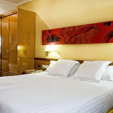 Aparthotel Acacia 4*